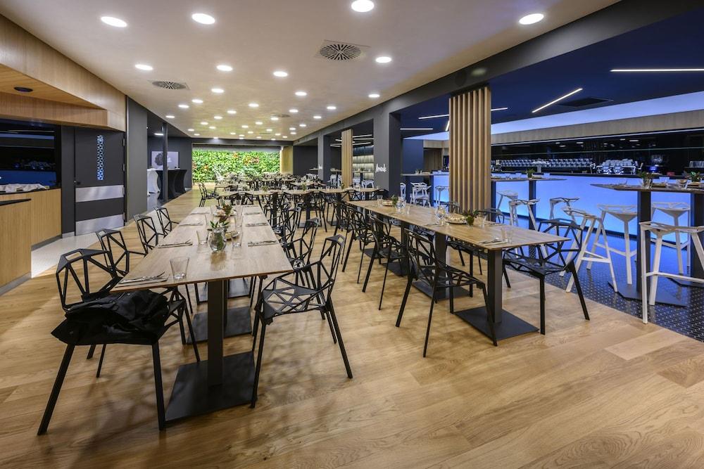 Wine Wellness Hotel Amande Hustopece Exterior photo